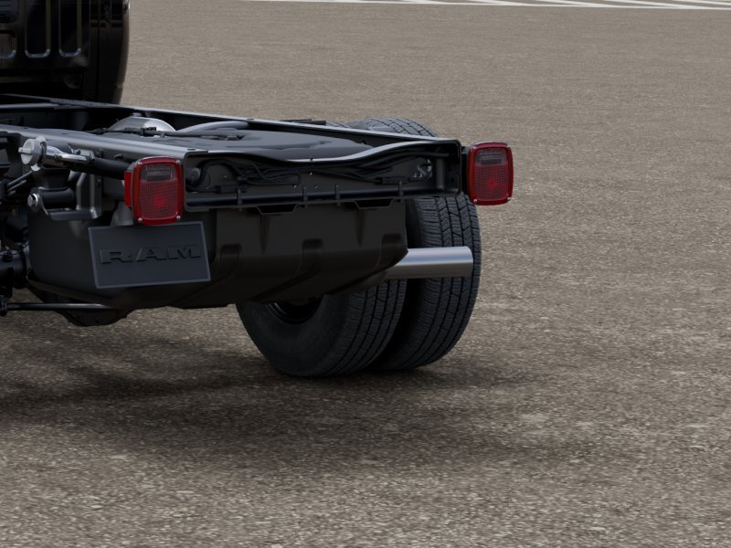2026 Ram 3500 — photo 5