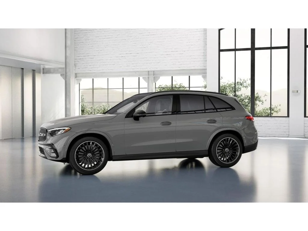 New 2027 White Mercedes-Benz GLC 300 image 36