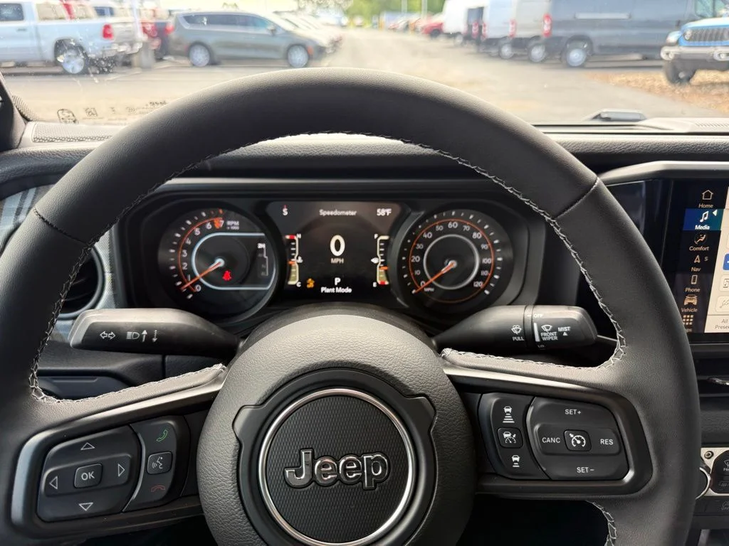 New 2026 Granite Crystal Metallic Clear-Coat Exterior Paint Jeep 85th Anniversary Edition image 21
