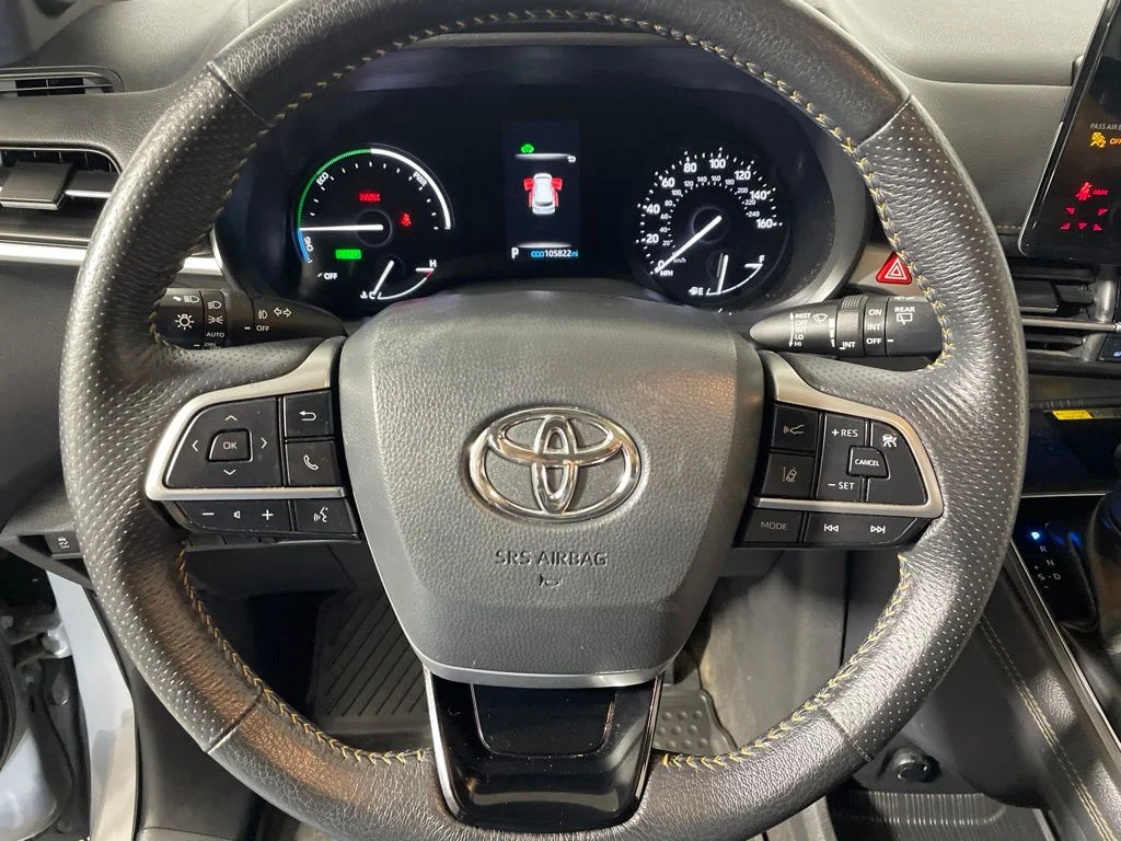 Used 2022 Gray Toyota Woodland Edition image 14