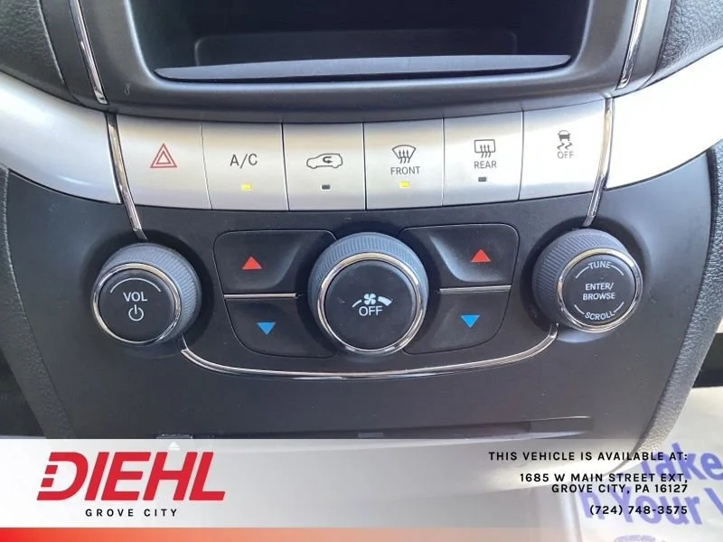 Used 2019 Gray Dodge SE AWD image 31
