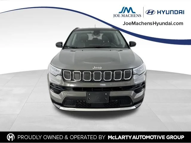 Used 2022 Gray Jeep Limited image 3