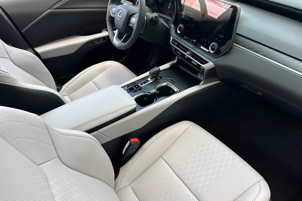 New 2026 Eminent White Pearl Lexus RX 350h PREMIUM+ AWD image 16