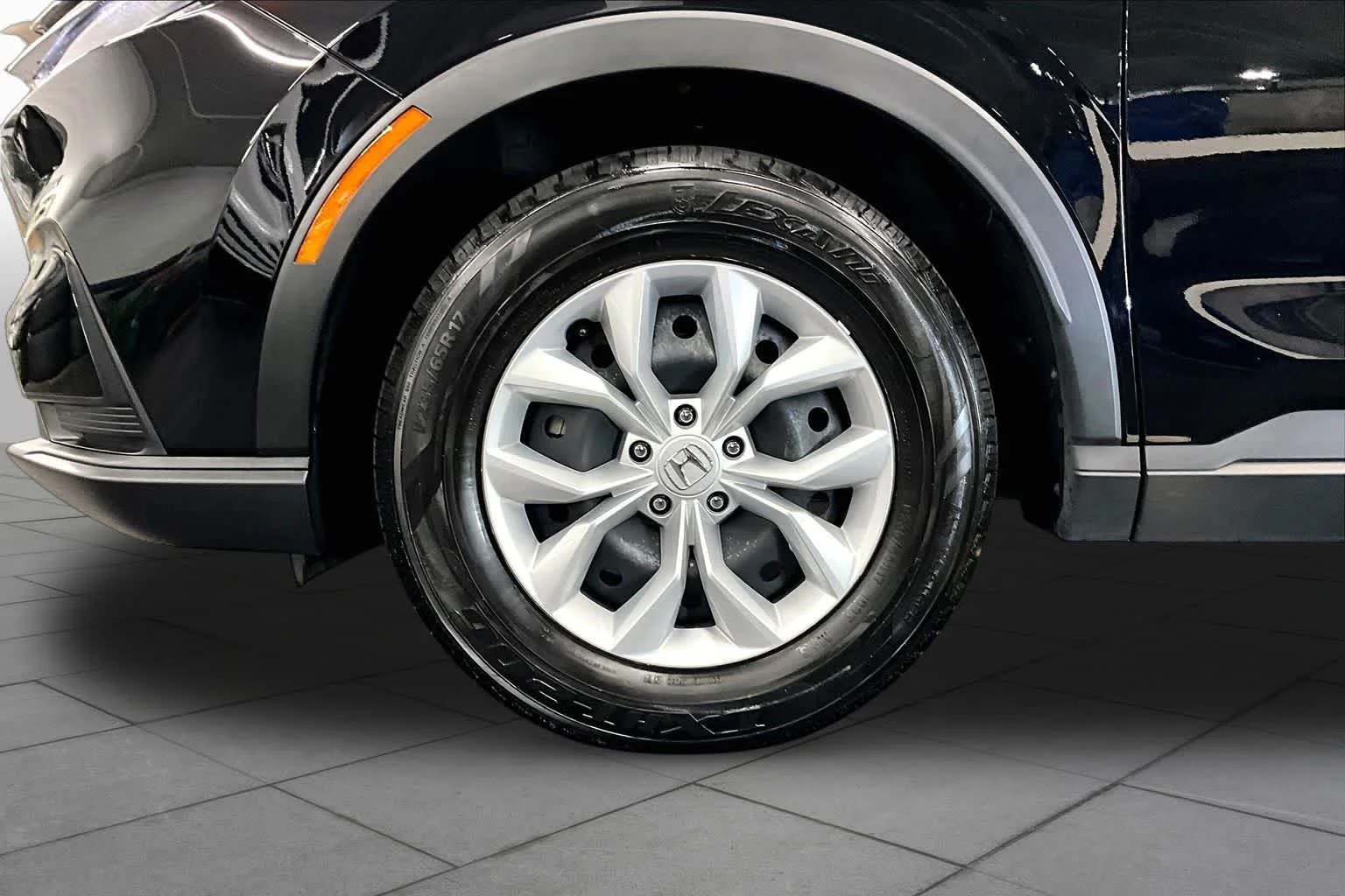Used 2024 Crystal Black Pearl Honda LX image 10