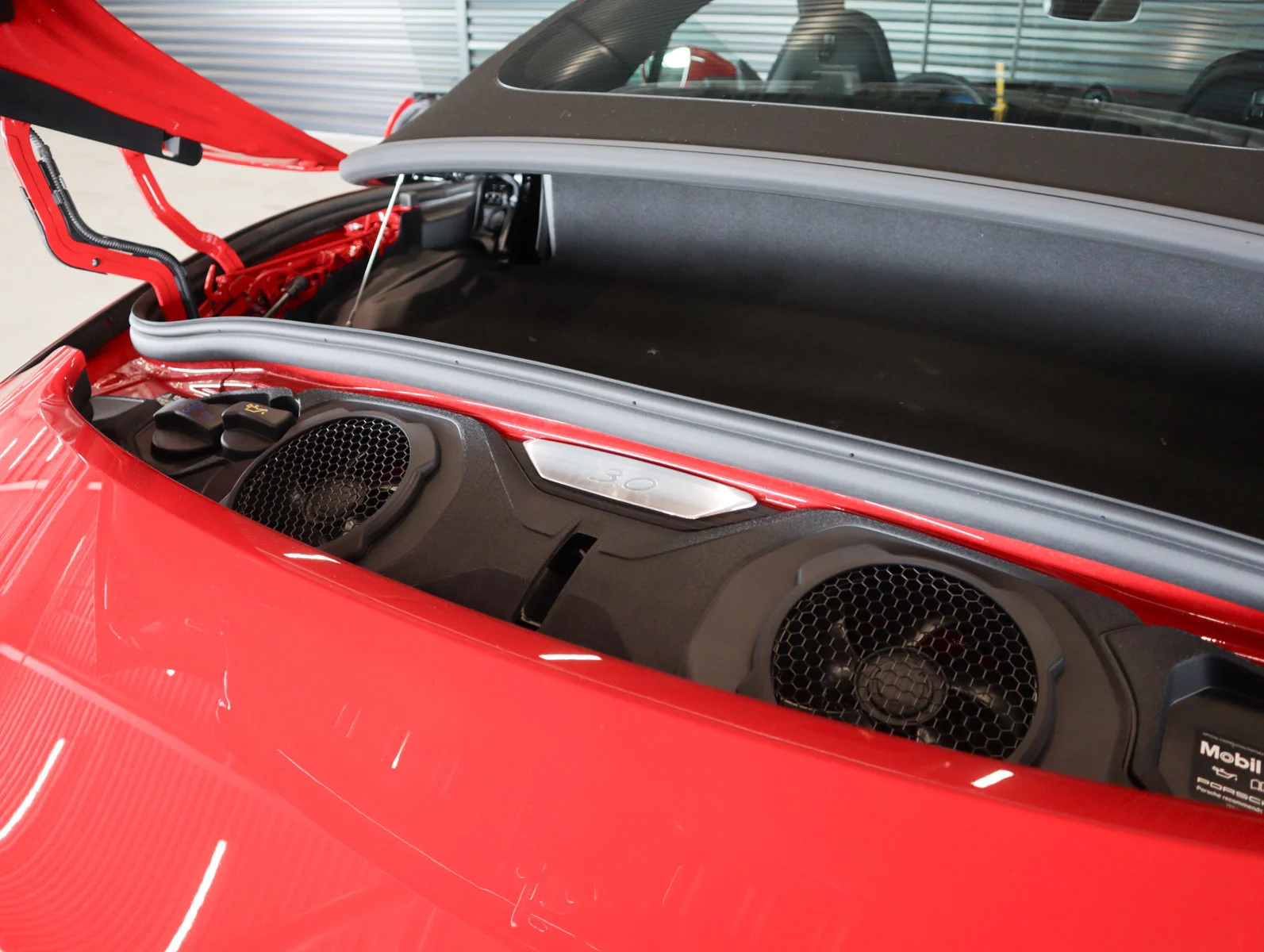 2026 Porsche 911 - Photo 32