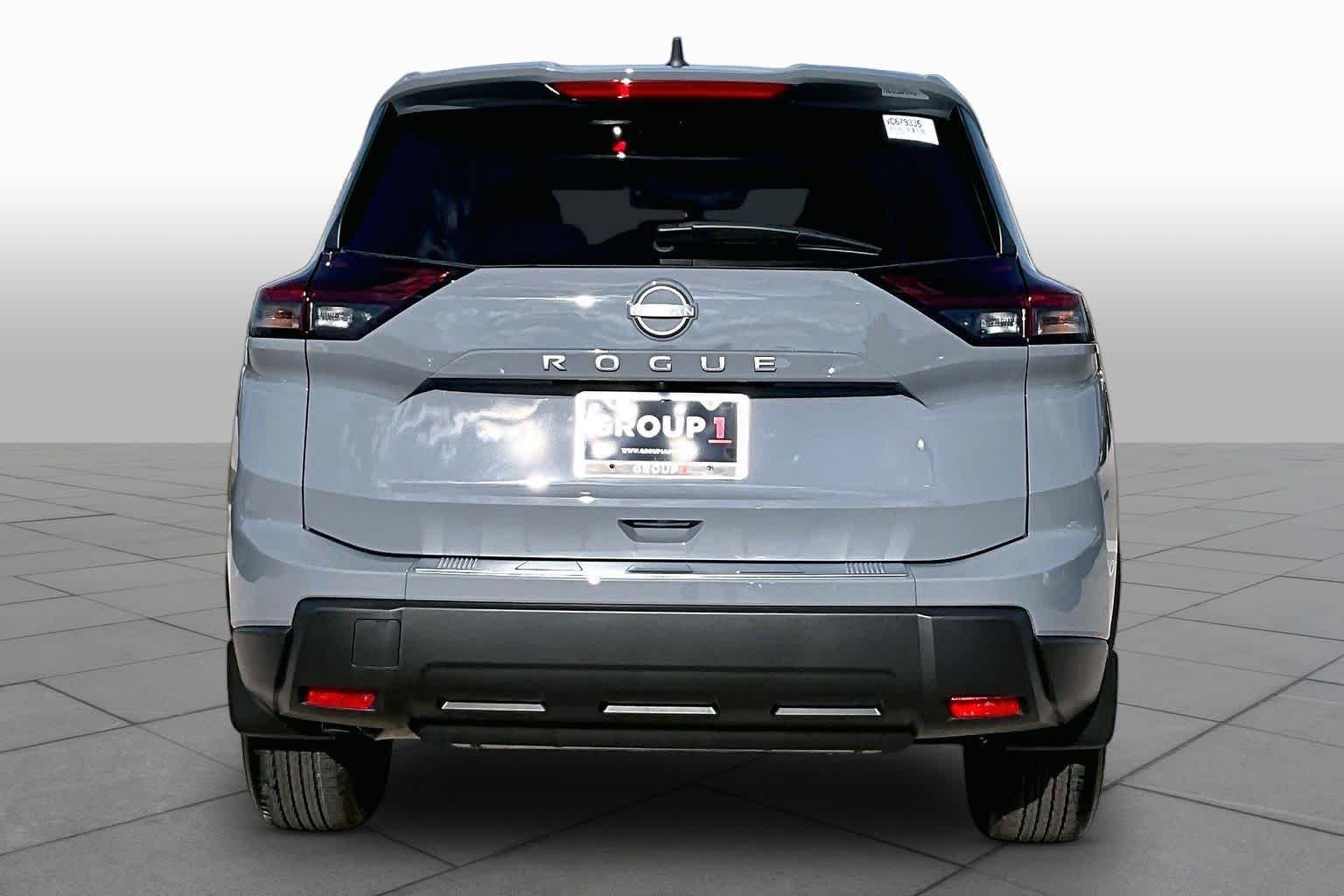 New 2027 Boulder Gray Pearl Nissan SV image 4