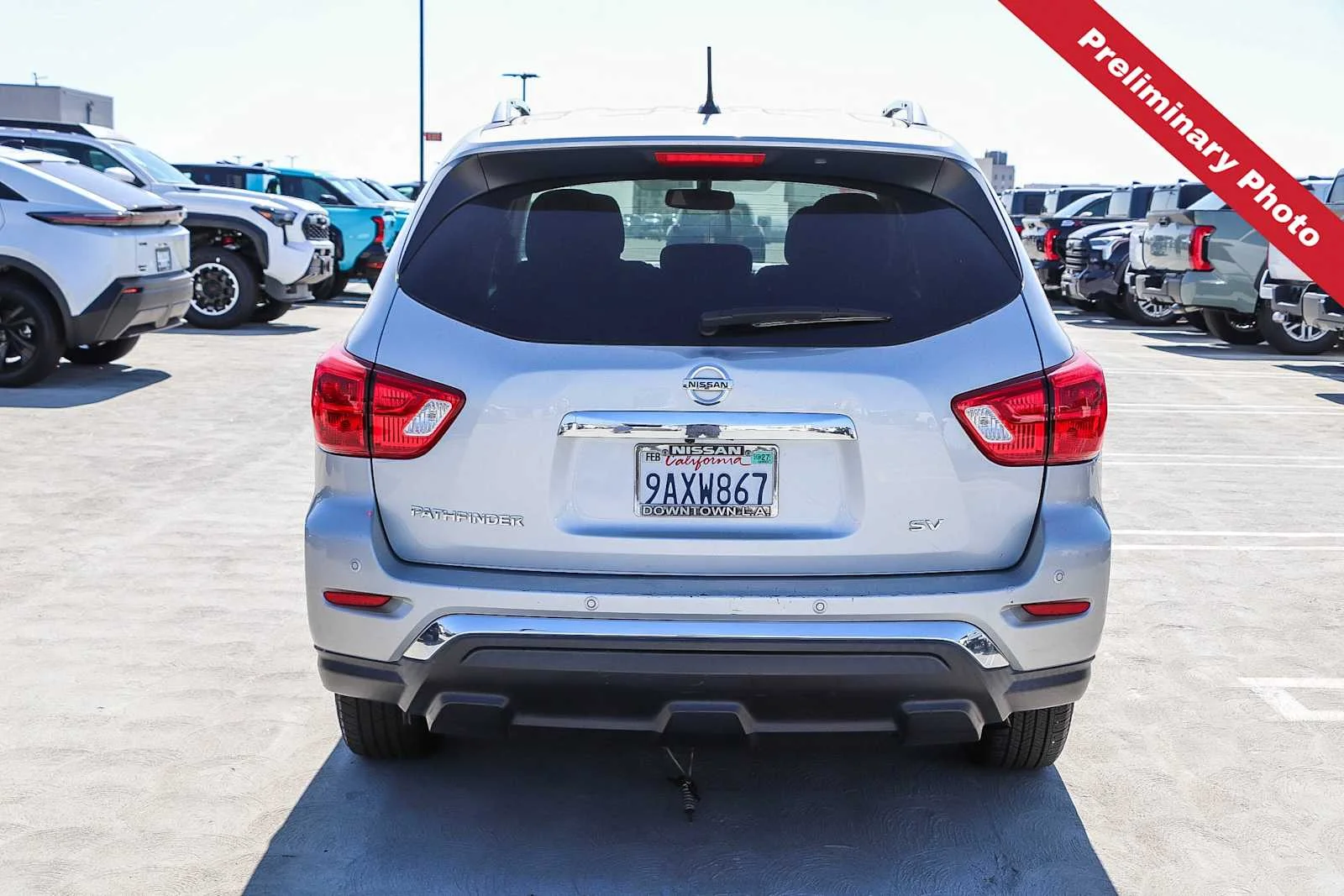 Used 2017 Brilliant Silver Metallic Nissan SV image 7
