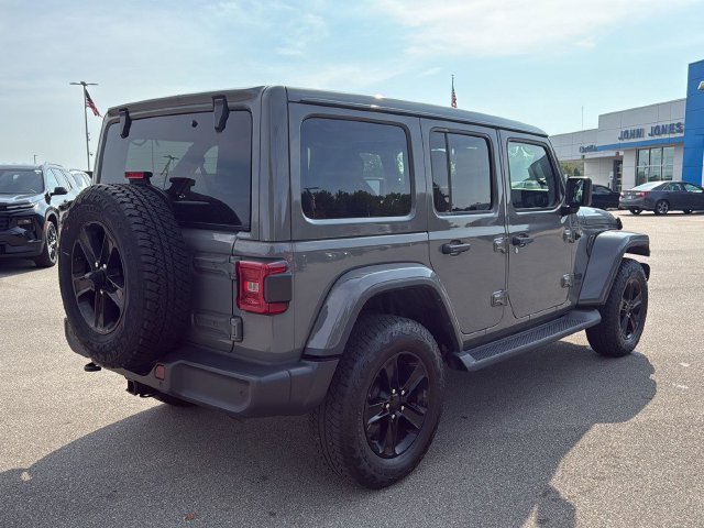 Used 2022 Gray Clearcoat Jeep Unlimited Sahara Altitude image 17