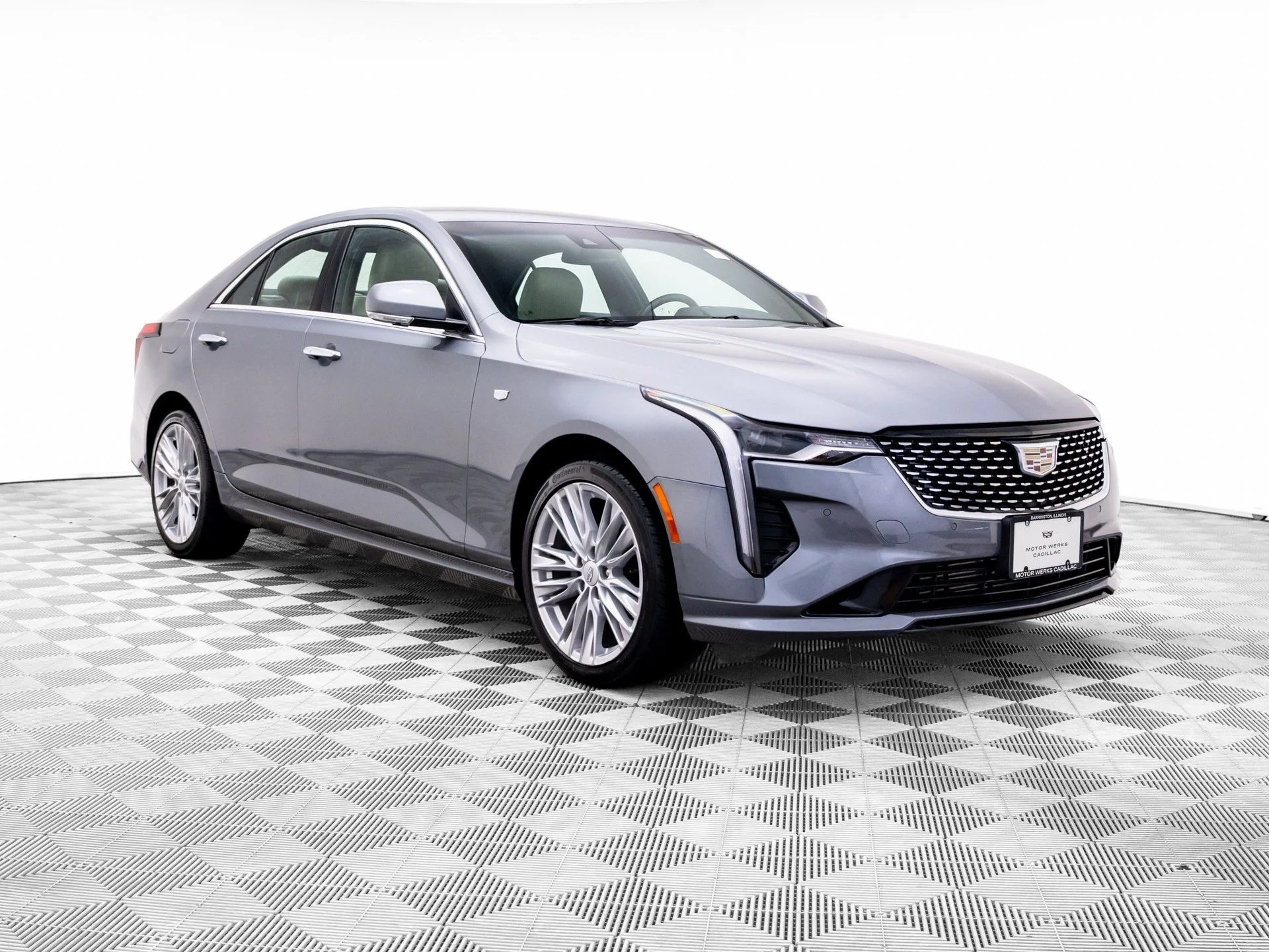 Used 2022 Gray Cadillac Premium Luxury image 7
