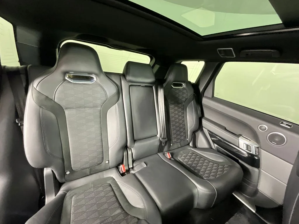 Used 2022 Black Land Rover SVR image 23