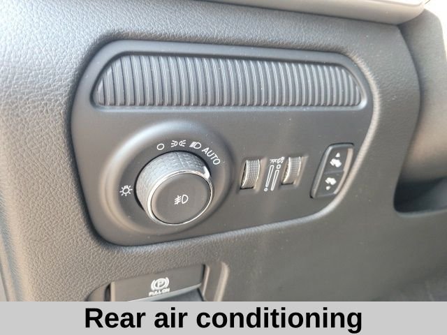 Used 2024 White Jeep Series II image 7