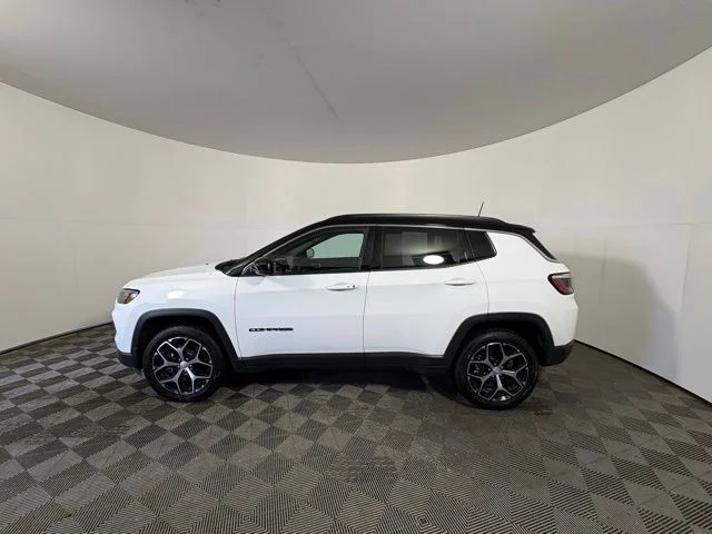 Certified Used 2024 White Jeep Limited image 4