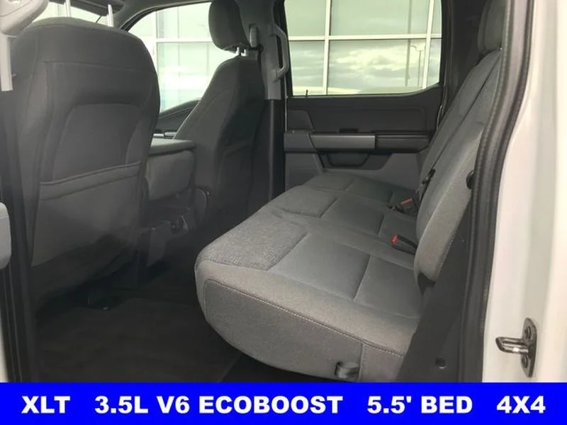 Certified Used 2024 Avalanche Ford XLT image 18