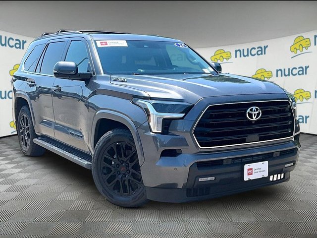 2024 Toyota Sequoia SR5