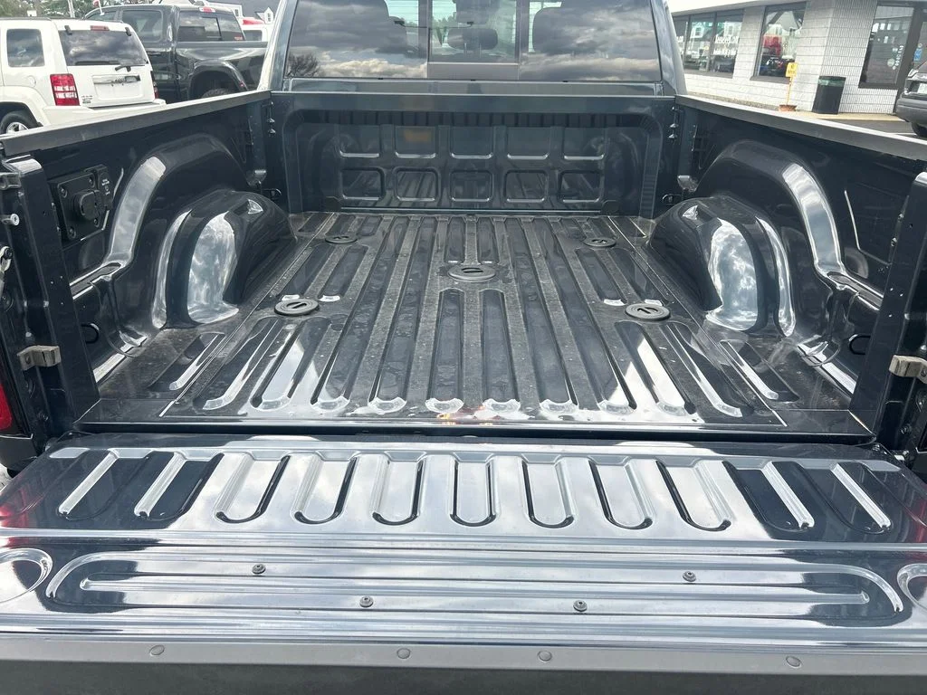 New 2026 Forged Blue Metallic Exterior Paint RAM Tradesman image 29