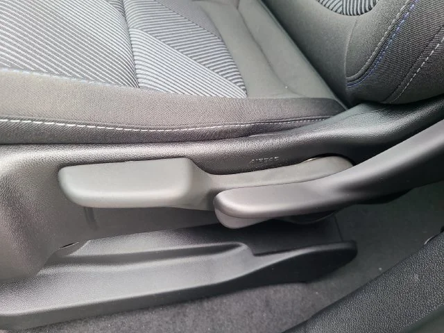 New 2027 Mosaic Black Metallic Chevrolet LT image 22