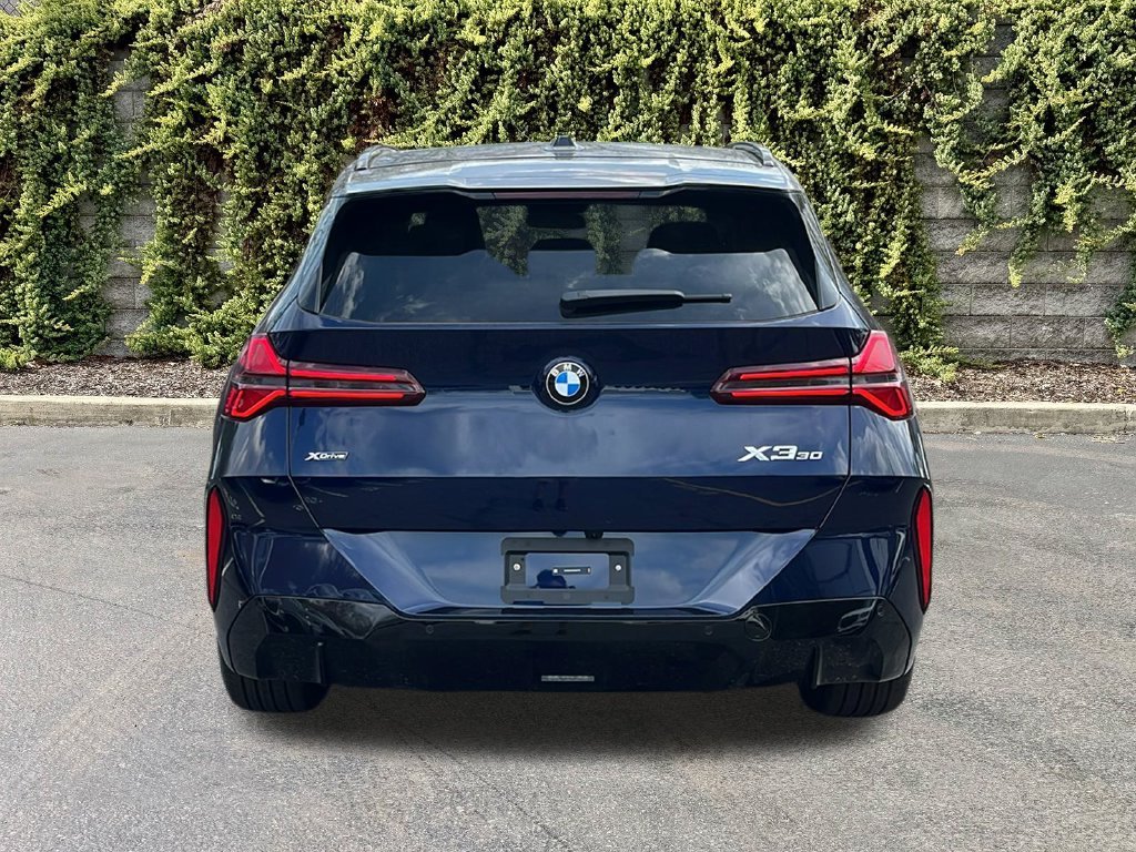 New 2026 Tanzanite Blue II Metallic BMW 30 xDrive image 5