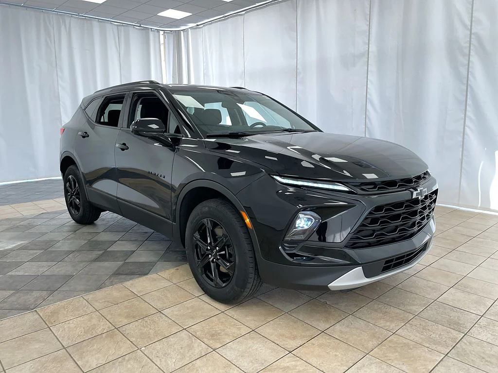 Used 2024 Black Chevrolet LT image 34