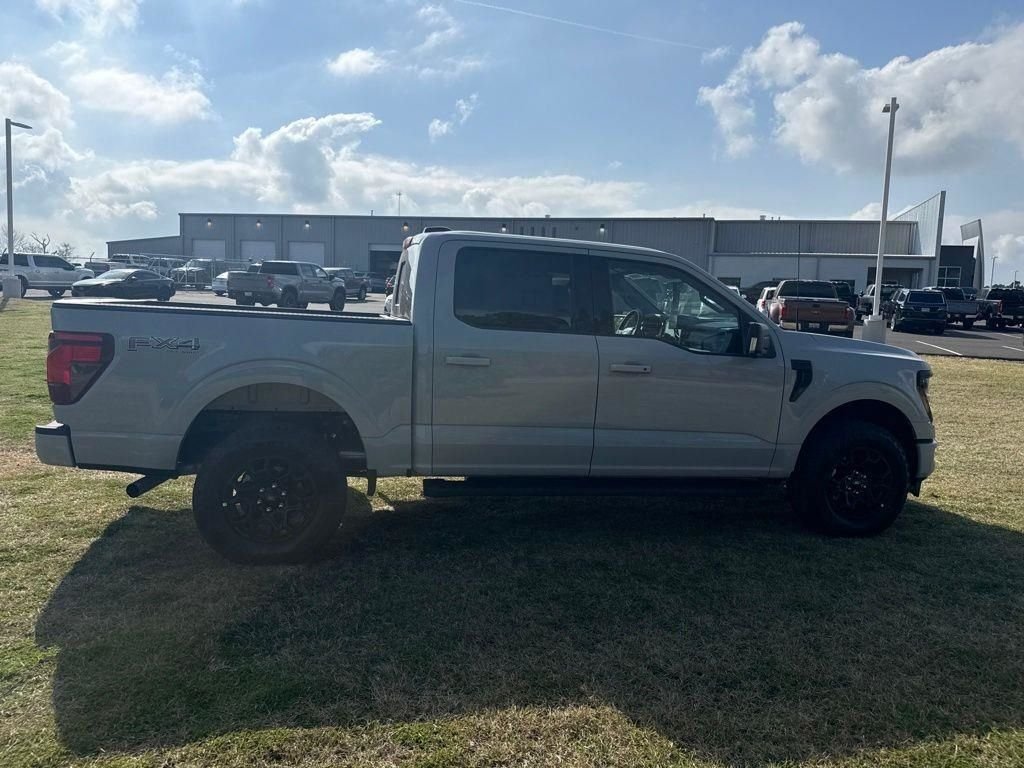 New 2026 White Ford XLT image 10