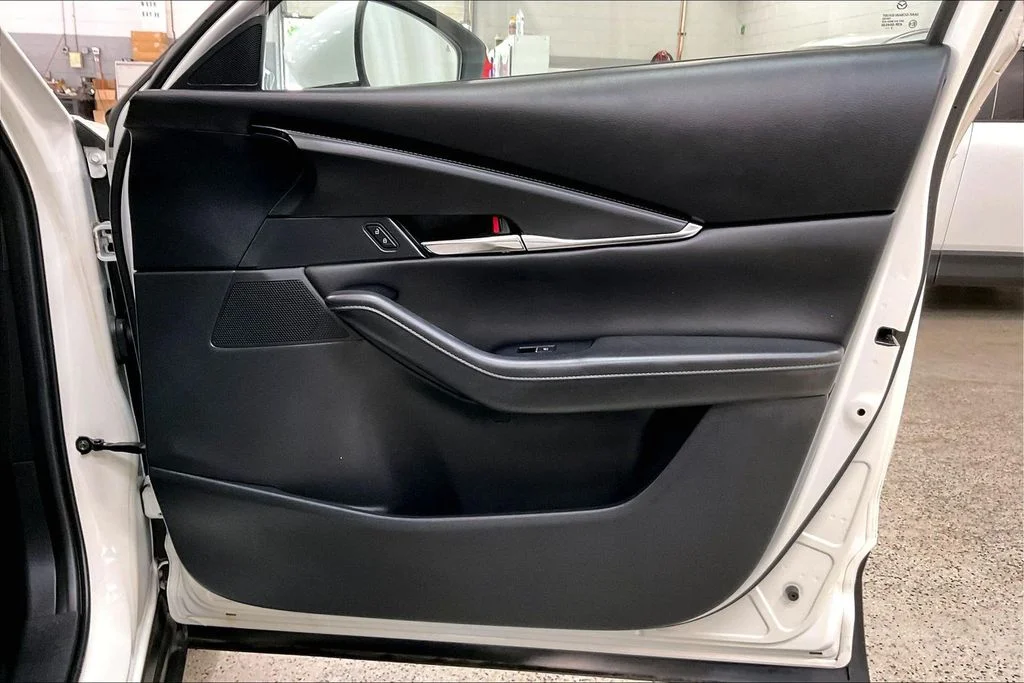 Used 2023 White Mazda 2.5 S Preferred Package image 23