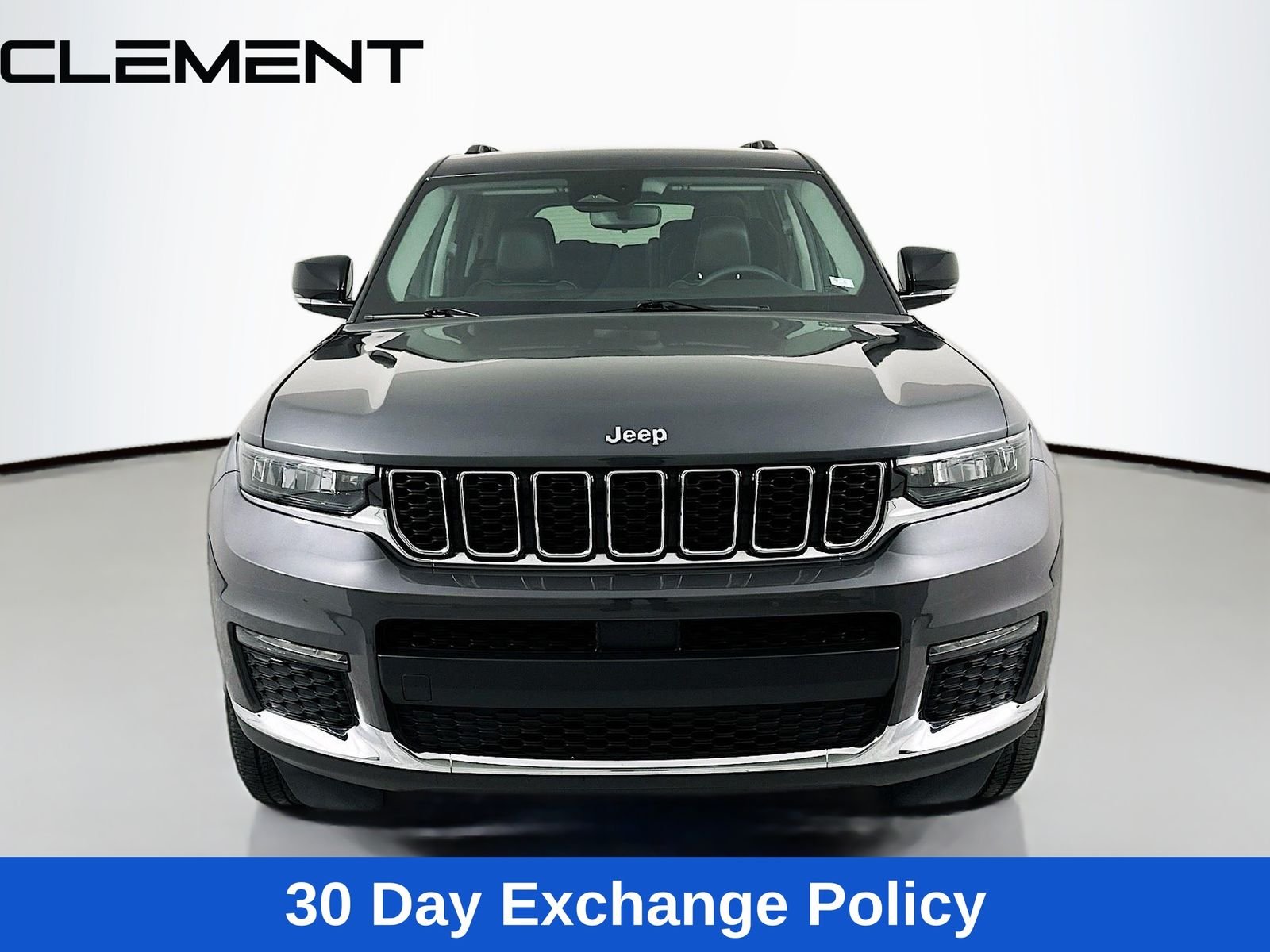 Used 2023 Gray Jeep Limited image 3