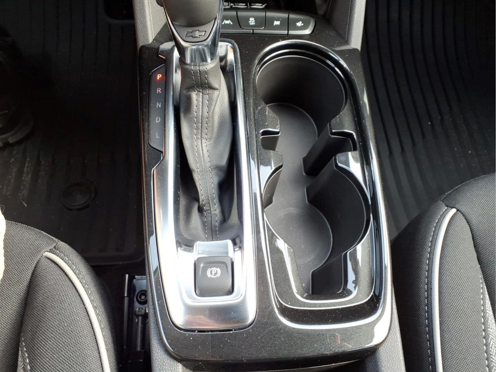 New 2026 Mosaic Black Metallic Chevrolet LT image 22