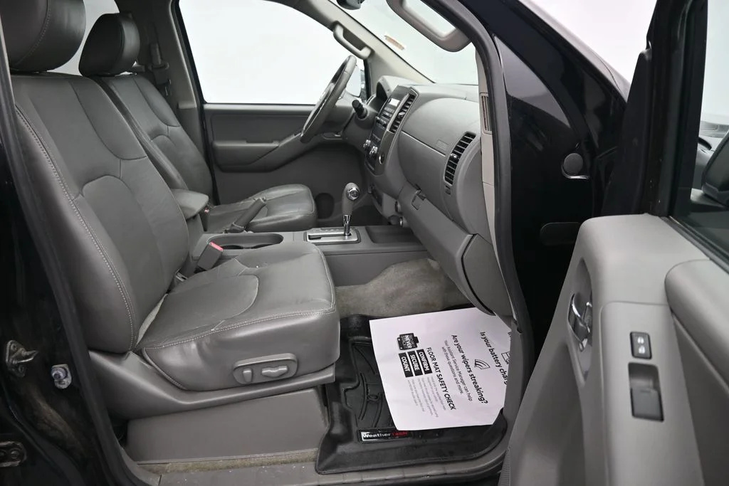 Used 2012 Black Nissan SL image 12