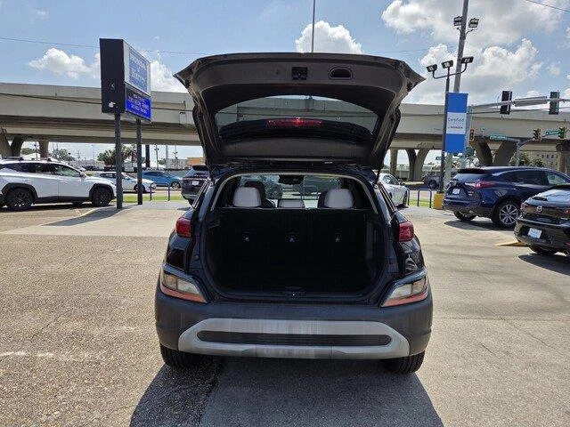 Used 2022 Ultra Black Hyundai SEL image 28