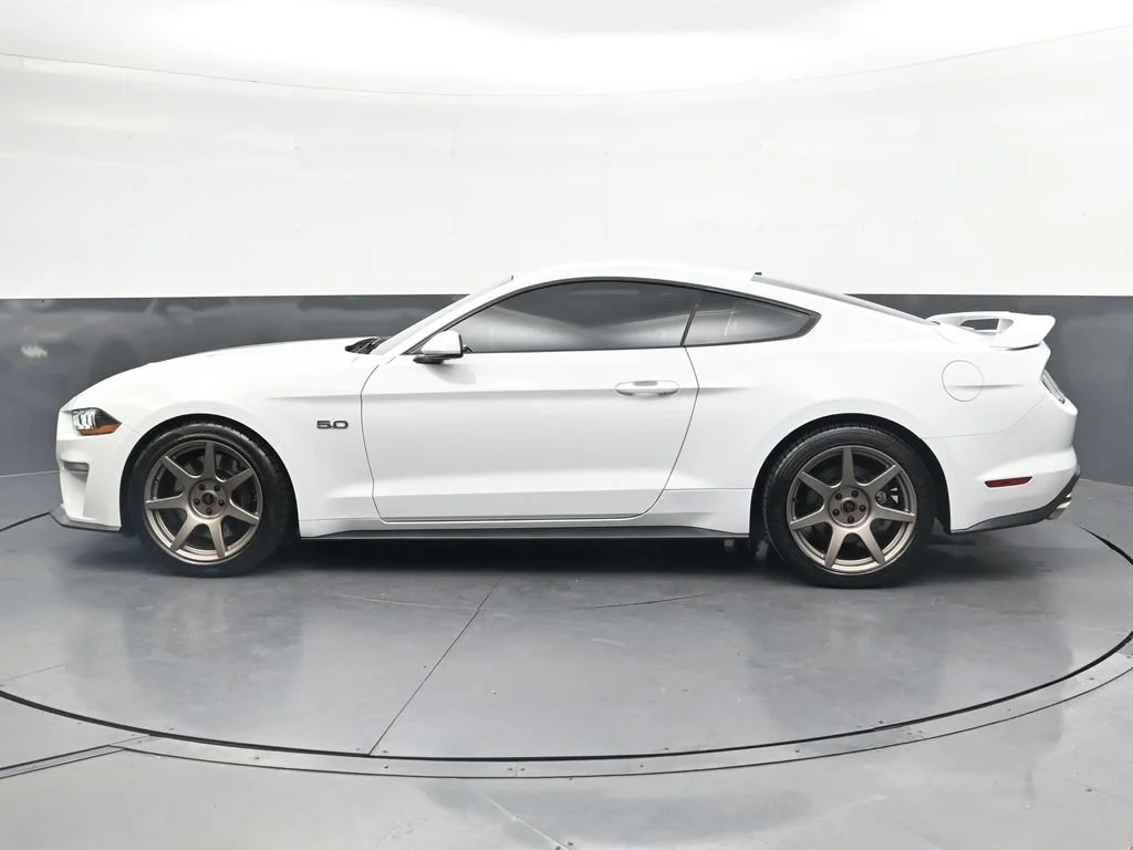 Used 2020 White Ford GT image 8