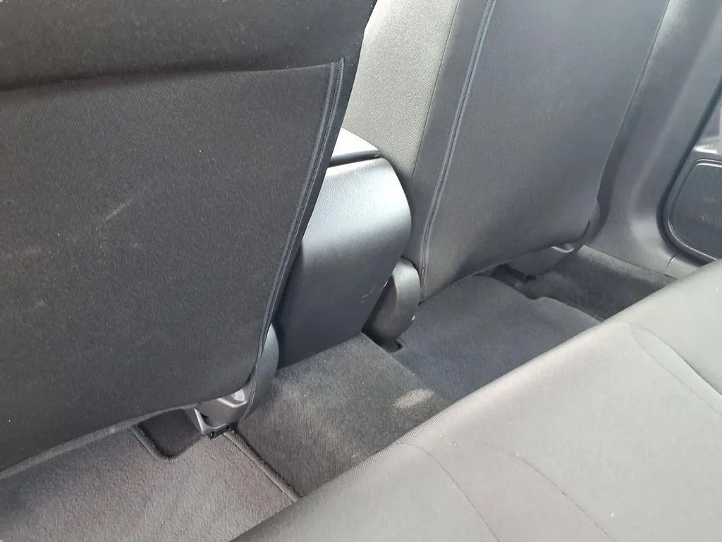 Used 2025 Silver Honda LX image 23