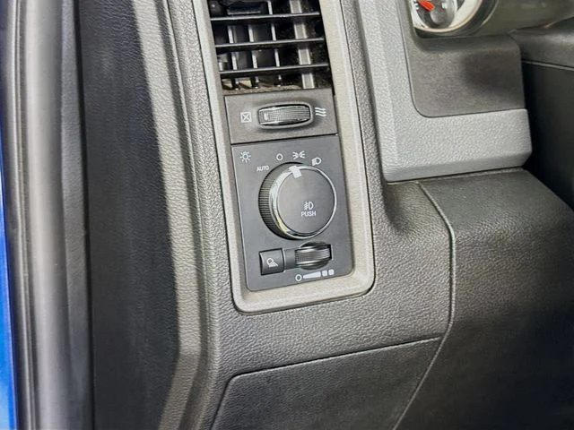 Used 2019 Blue Ram Express image 10