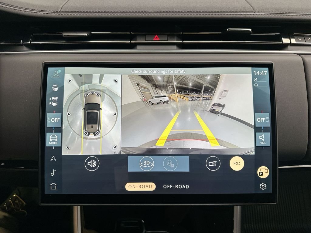 New 2026 Carpathian Grey Land Rover SE image 28