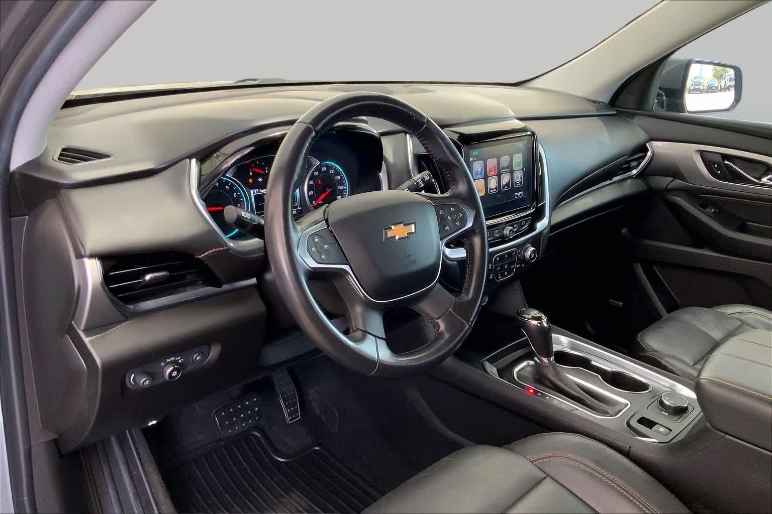 Used 2019 Satin Steel Metallic Chevrolet LT Leather image 18