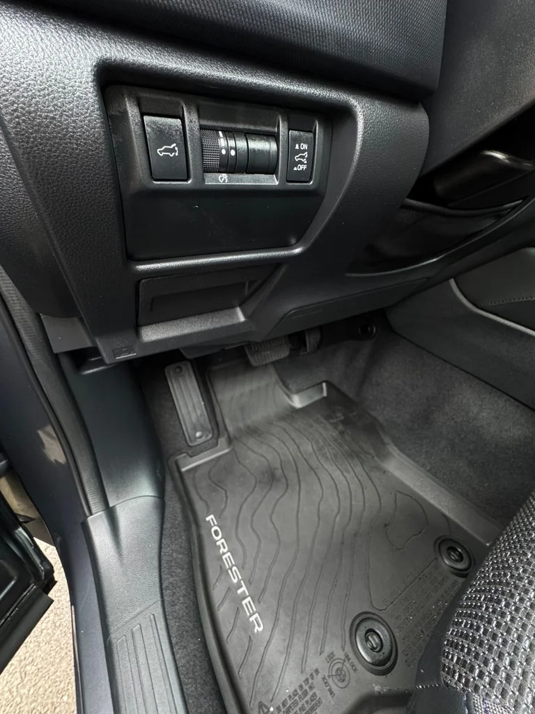 Used 2025 Magnetite Gray Metallic Subaru Premium image 16