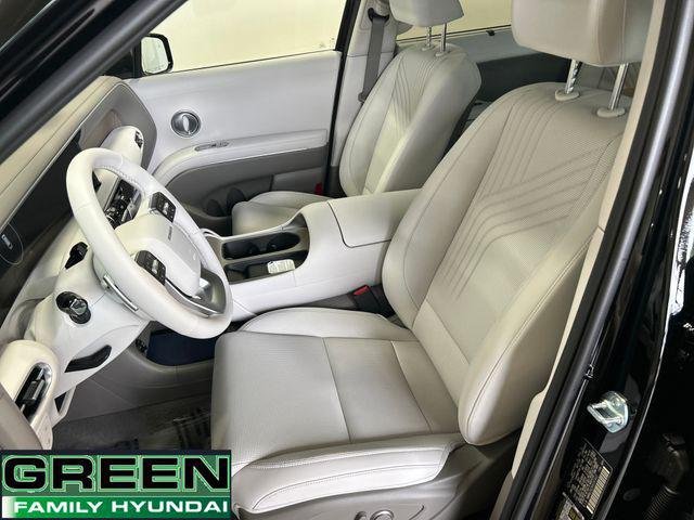 New 2027 Black Hyundai SEL AWD image 11