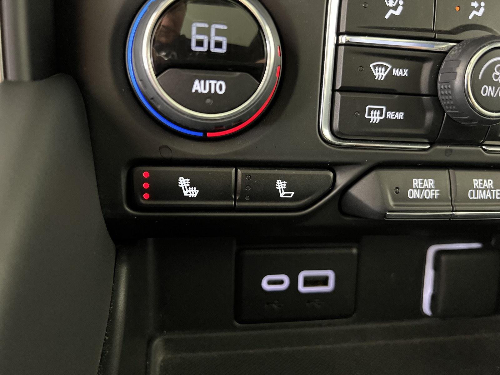 Used 2024 Summit White Chevrolet Z71 image 19