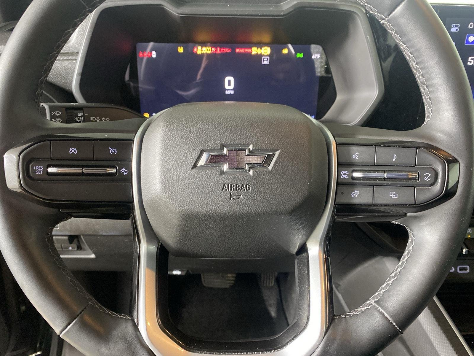 Used 2025 Black Chevrolet 4WD Trail Boss image 13