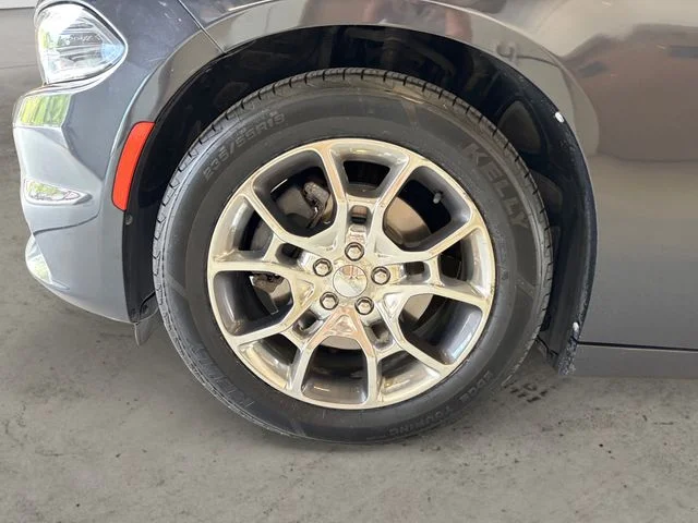 Used 2016 Steel Metallic Dodge SXT image 15