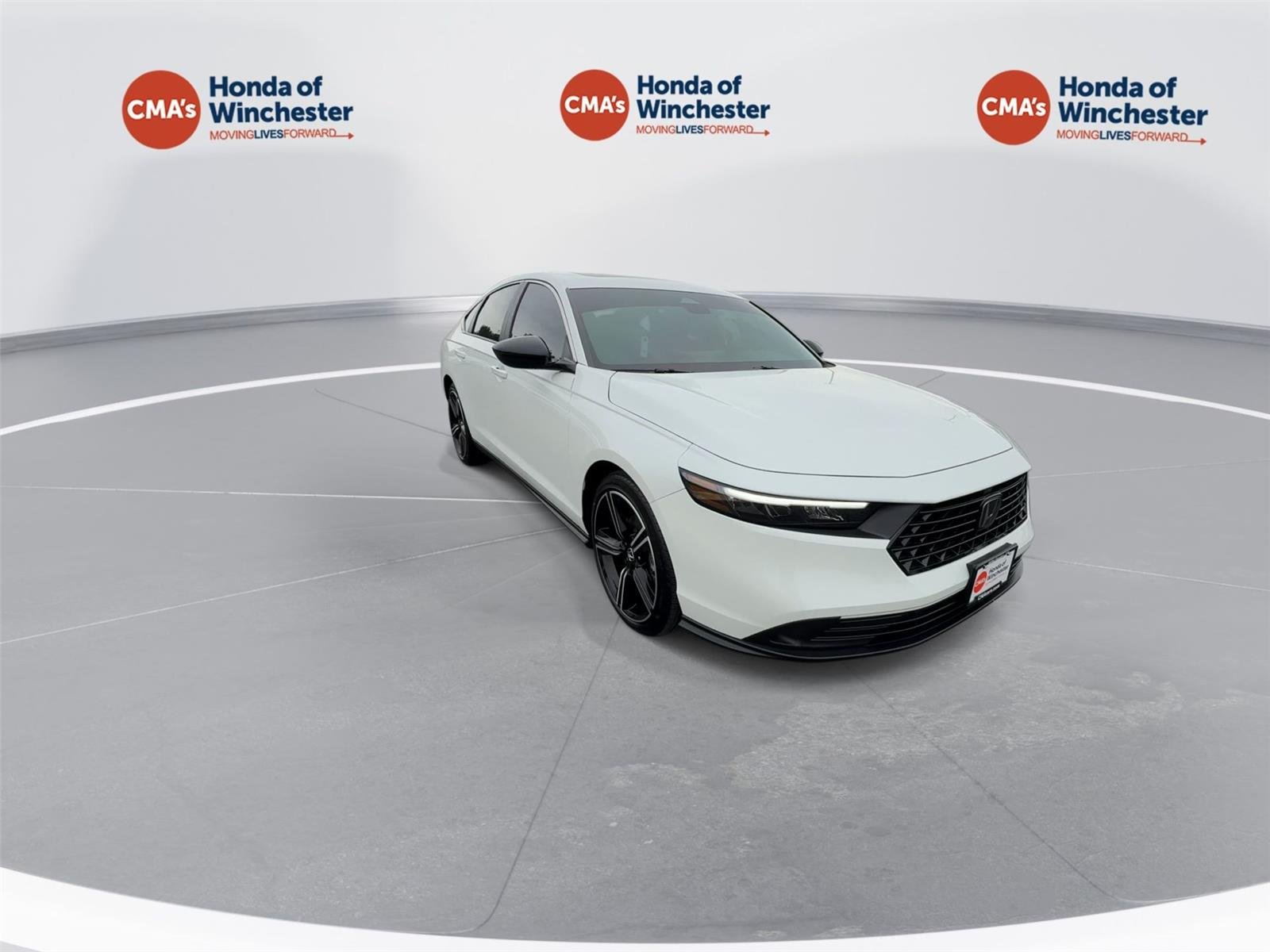 Used 2025 Platinum White Pearl Honda Sport image 2