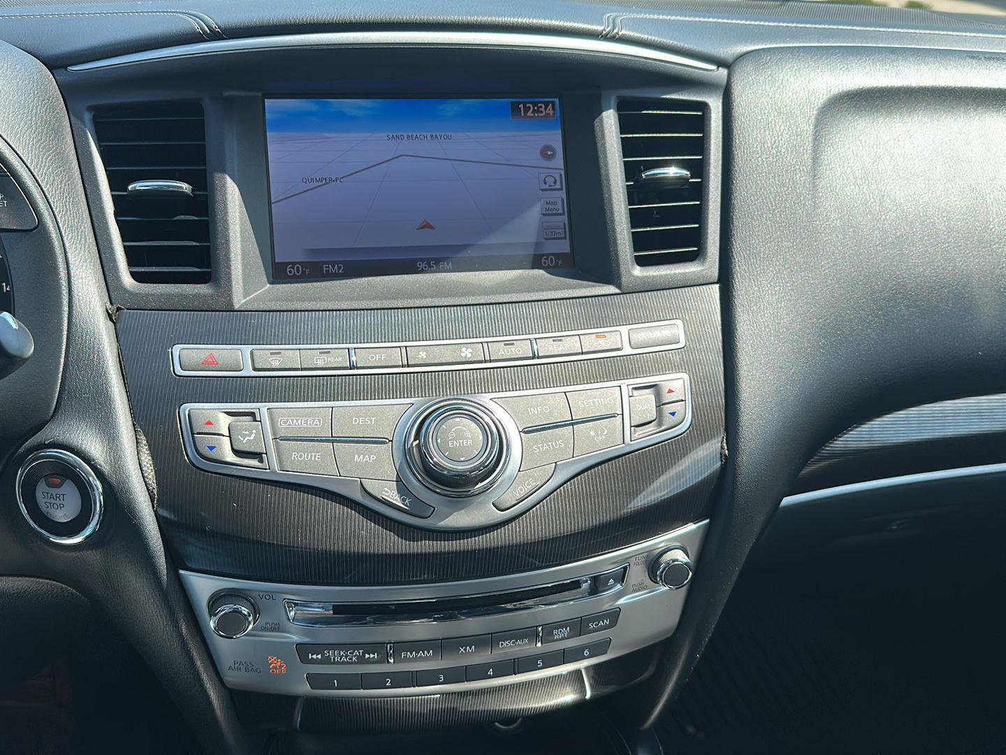 Used 2016 Liquid Platinum INFINITI  image 13