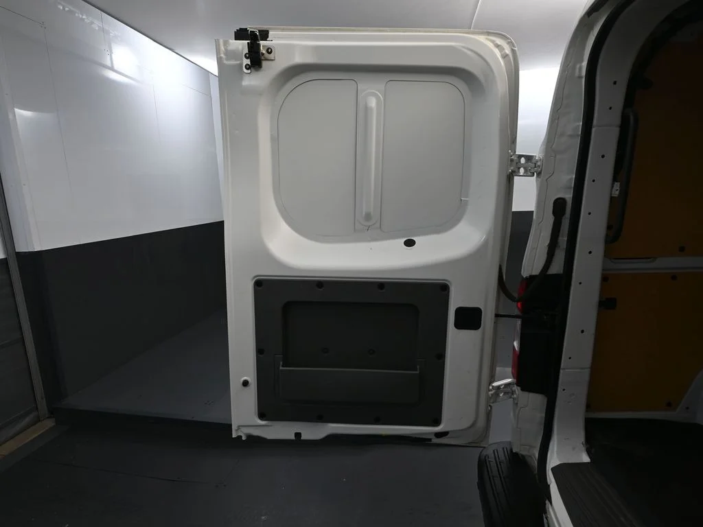 Used 2019 White Nissan SV image 34