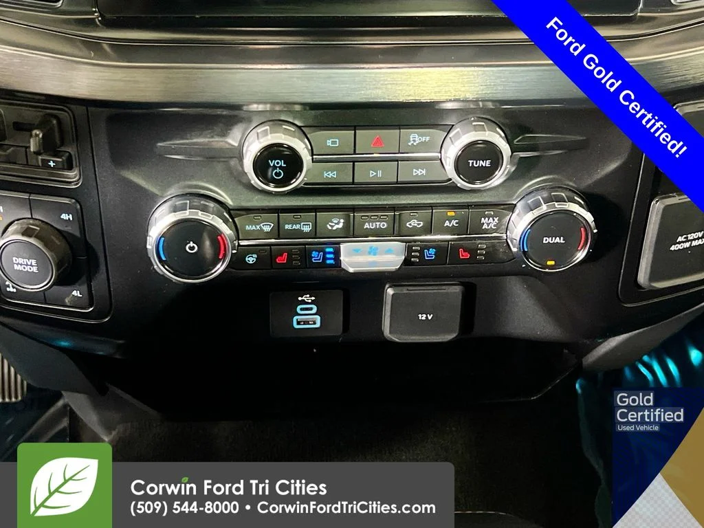 Certified Used 2025 Agate Black Metallic Ford Lariat image 9