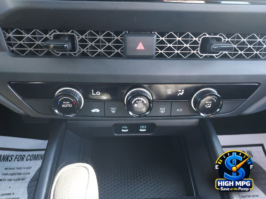 Used 2025 White Honda LX image 18