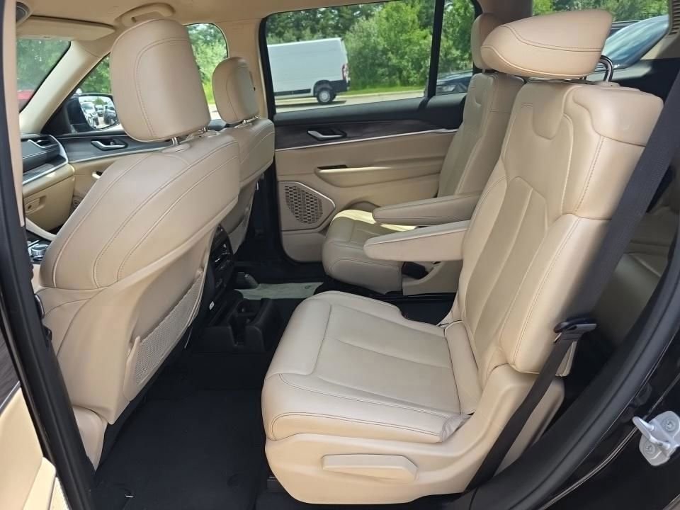 Used 2022 Black Jeep Limited image 11