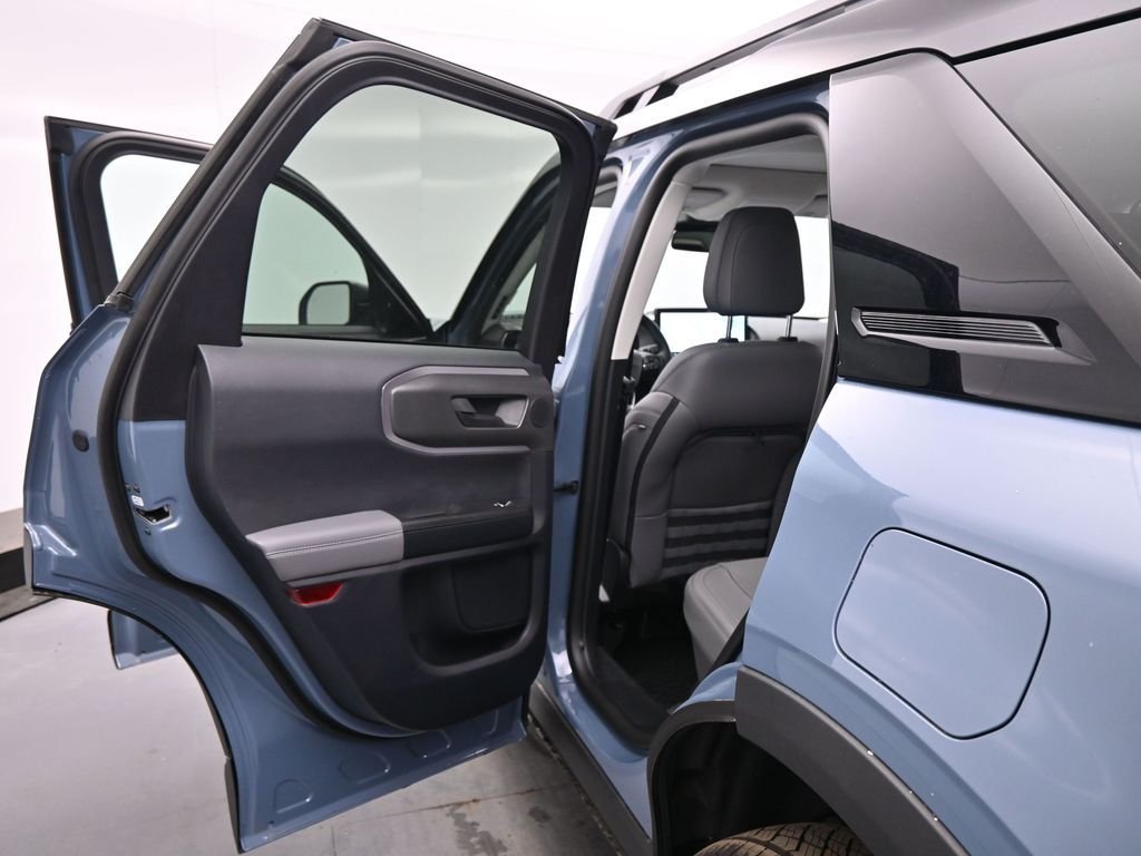 New 2025 Azure Gray Metallic Tri-Coat Ford Badlands image 23