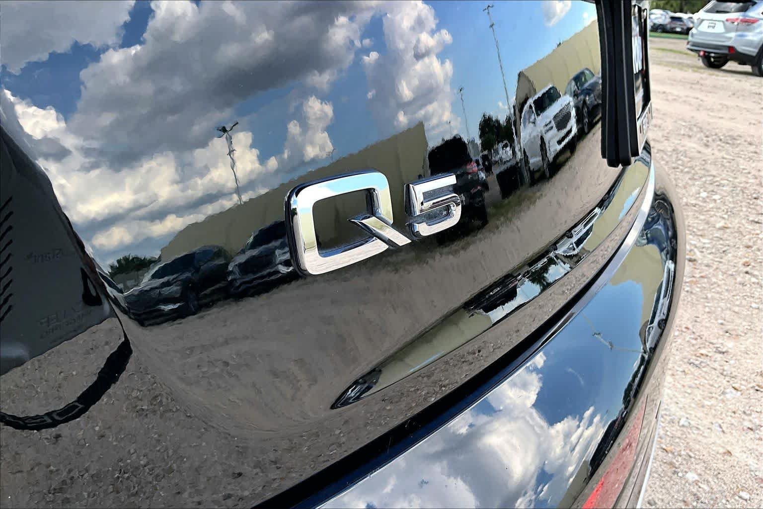 Used 2023 Mythos Black Metallic Audi S line Premium image 10