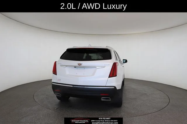 Used 2022 White Cadillac Luxury image 16