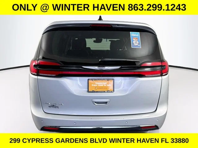 Used 2024 Silver Chrysler Touring L image 6