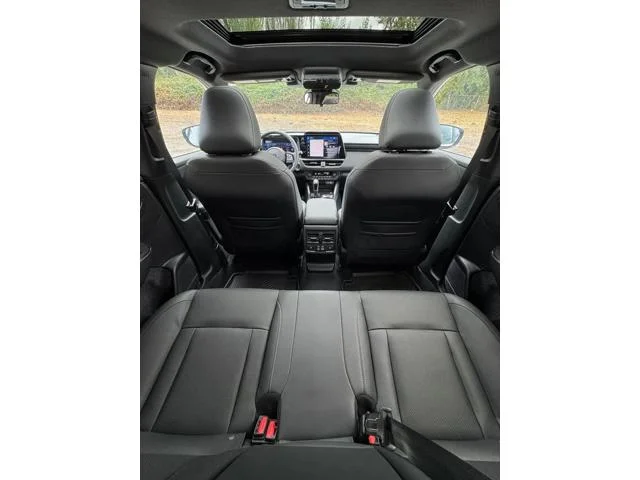 New 2026 CRYSTAL WHITE PEARL Subaru Limited XT image 13