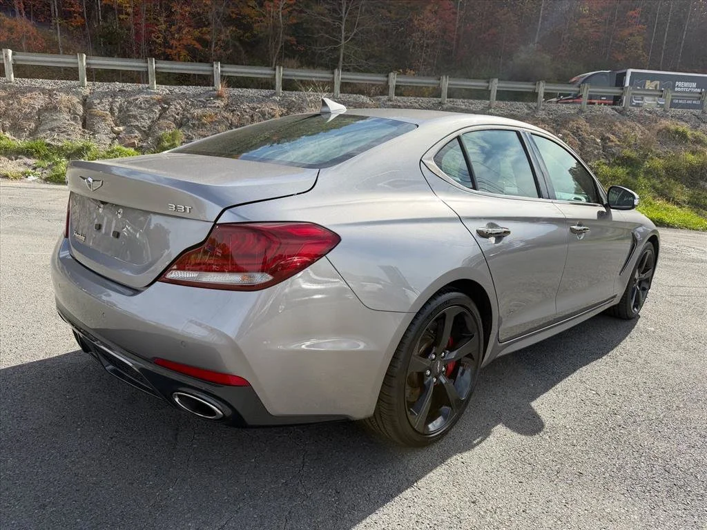 Used 2021 Silver Genesis 3.3T image 16